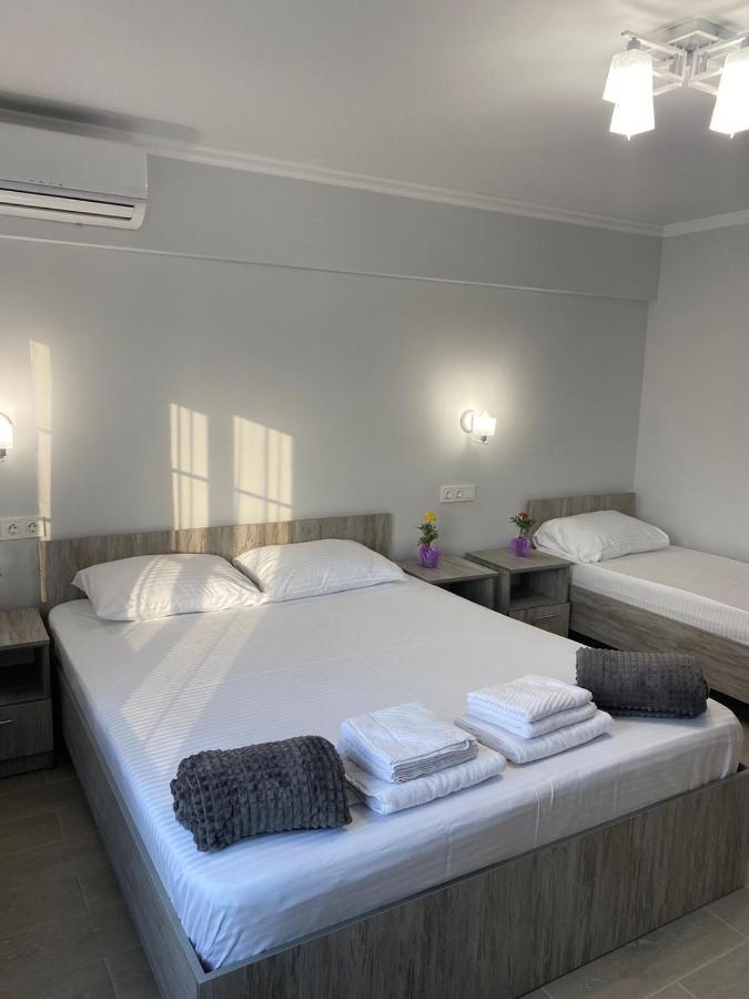 Гостевой Дом Атакар Hotel Gagra Eksteriør billede