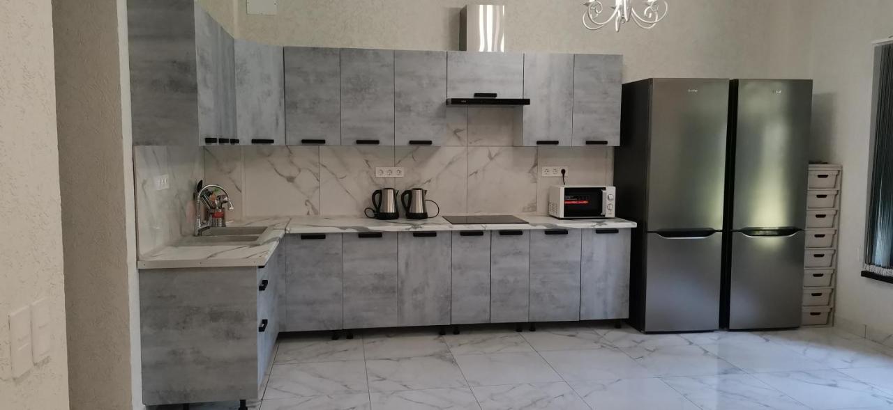 Гостевой Дом Атакар Hotel Gagra Eksteriør billede